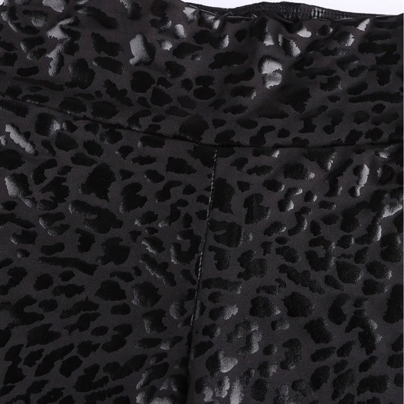 Leggings - Picture 2 of 4